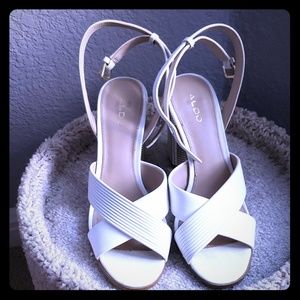 ALDO white sandal pumps size 7